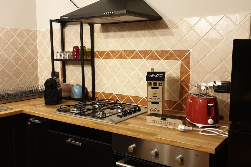 Beautiful Apartament On The Outskirts Of Rome Barbara Casa Vacanza Roma Portuense Exterior photo